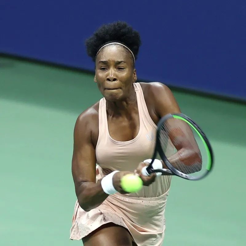 也彰显了顽 也彰显了顽