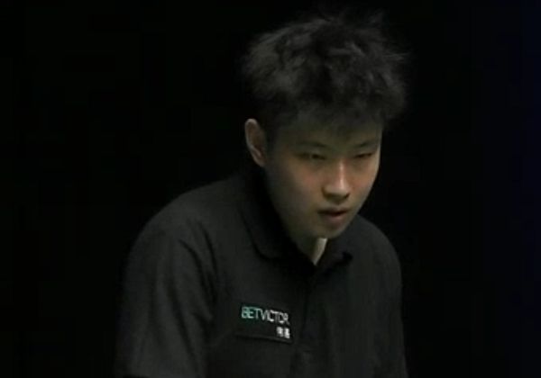 它强调队员 它强调队员