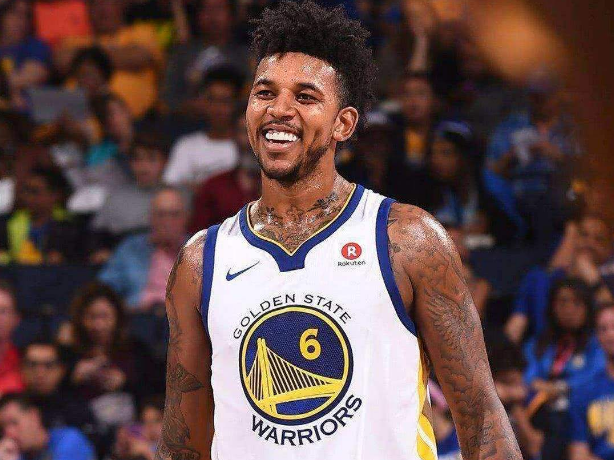 部分顽强的 部分顽强的